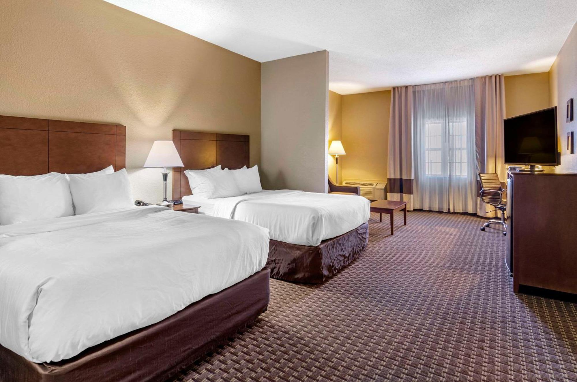 Comfort Inn & Suites Raphine - Lexington Near I-81 And I-64 Exterior photo